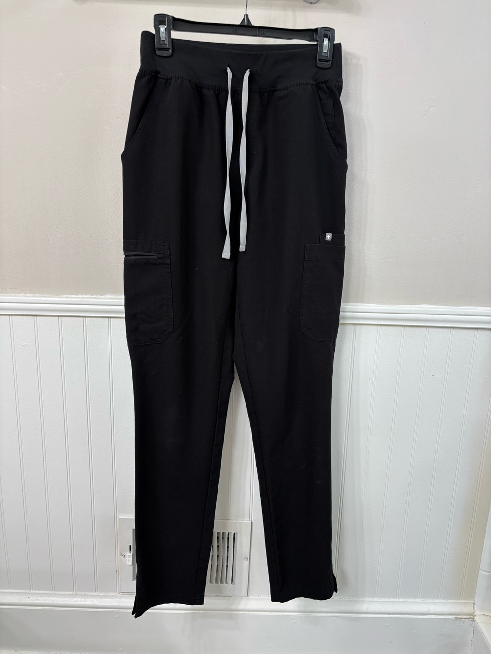 Figs Women’s Straight Leg Scrub Pants